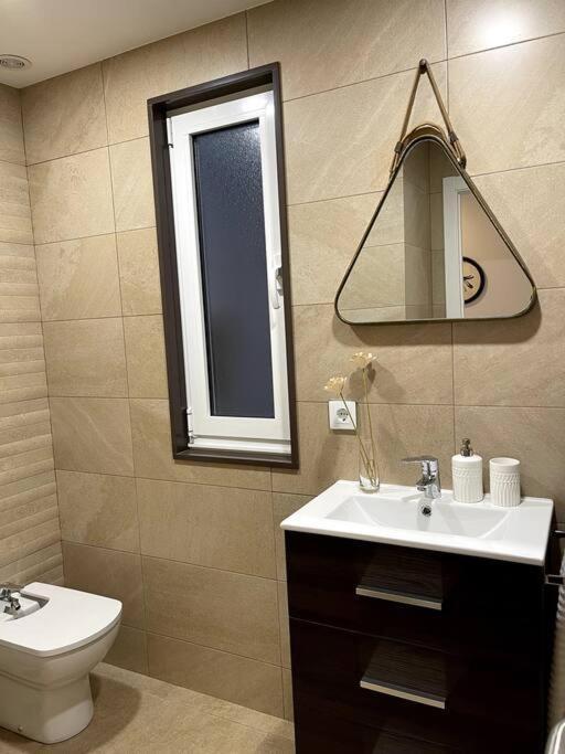 Piso En El Centro De Ferrol Recien Reformado. Apartman Kültér fotó